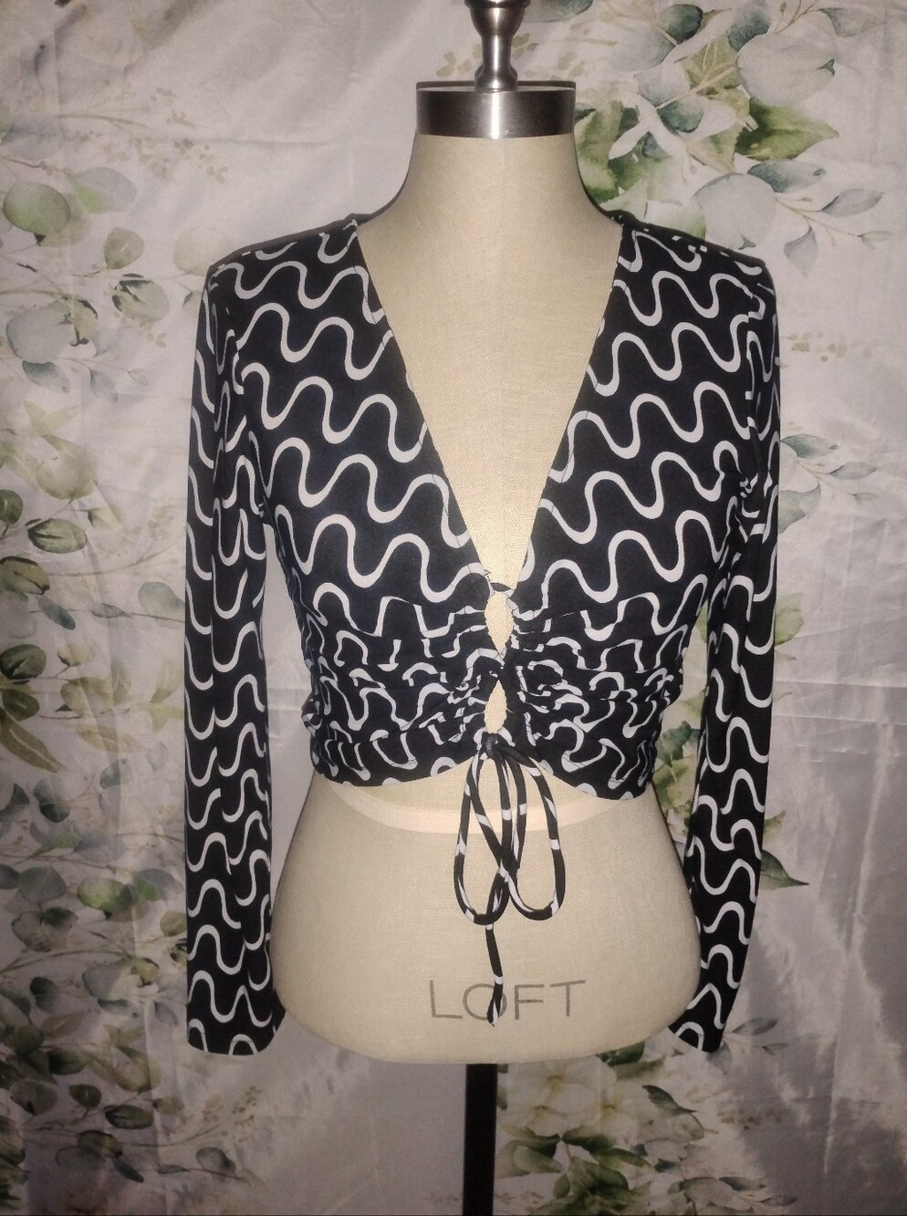 5For$12 Cropped Fun Patterned Long Sleeve